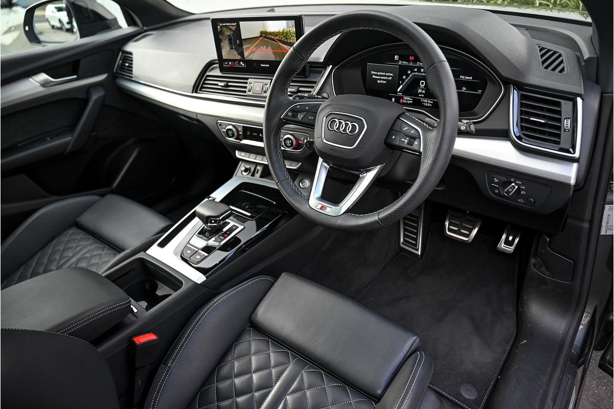 2024 Audi Q5 45 TFSI S line FY