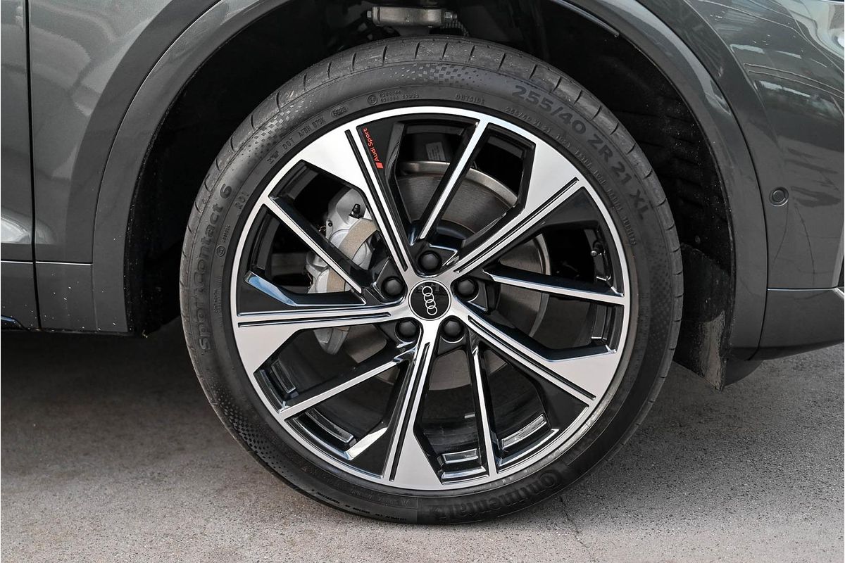 2024 Audi Q5 45 TFSI S line FY