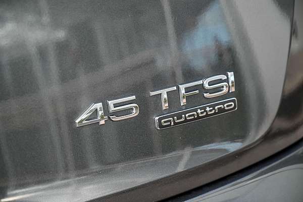 2024 Audi Q5 45 TFSI S line FY