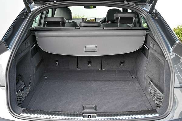 2024 Audi Q5 45 TFSI S line FY