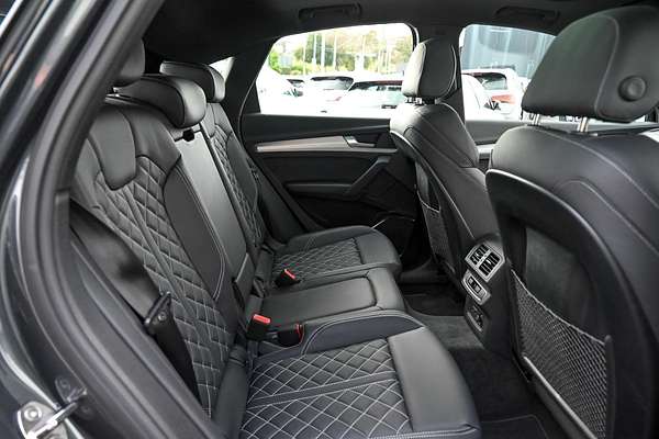 2024 Audi Q5 45 TFSI S line FY