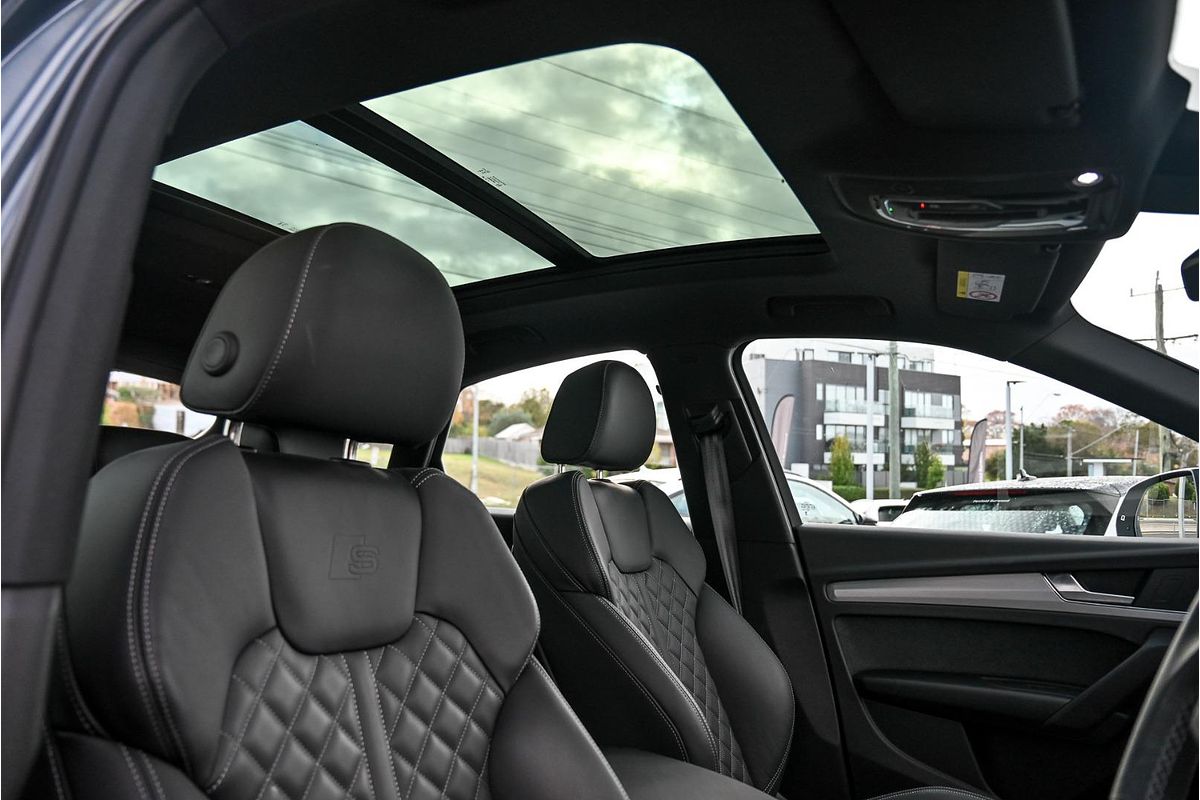 2024 Audi Q5 45 TFSI S line FY