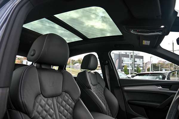 2024 Audi Q5 45 TFSI S line FY
