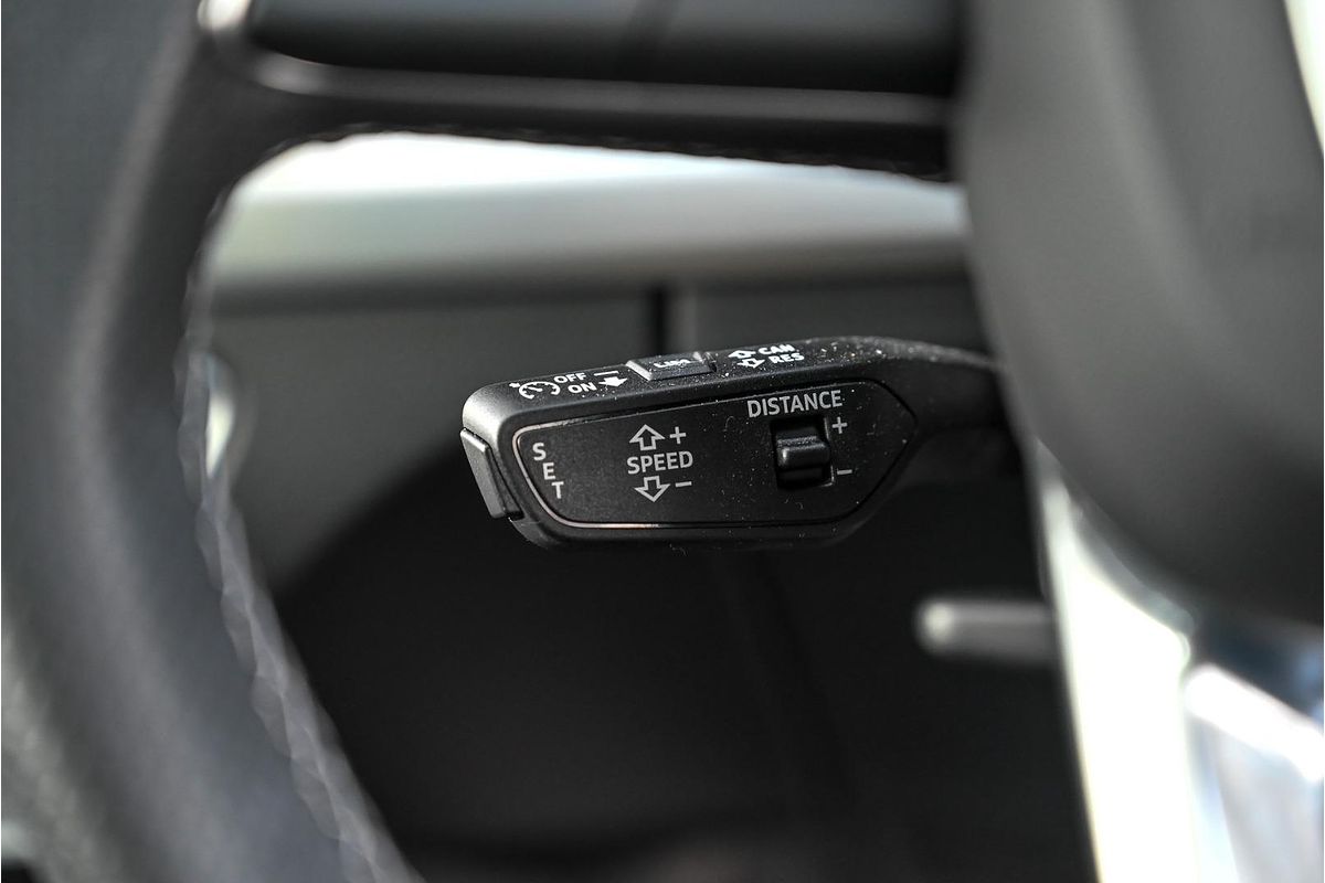 2024 Audi Q5 45 TFSI S line FY