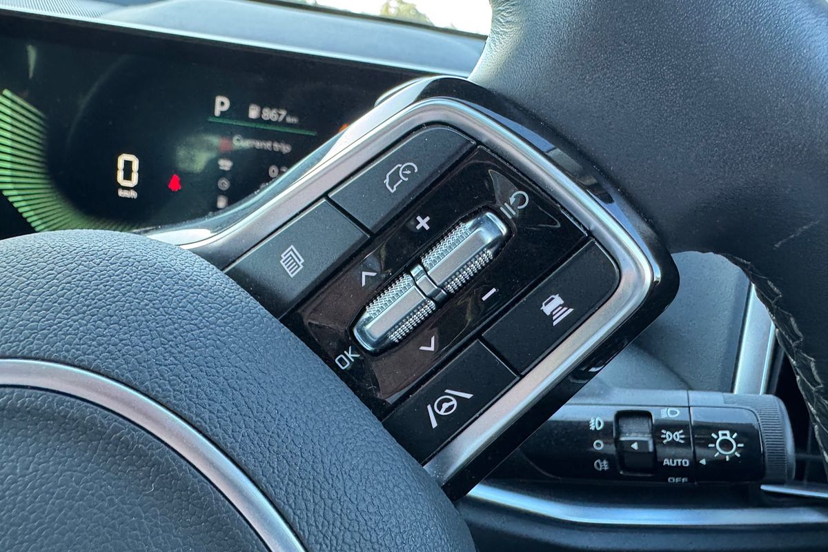 2023 Kia Sorento S MQ4 PE