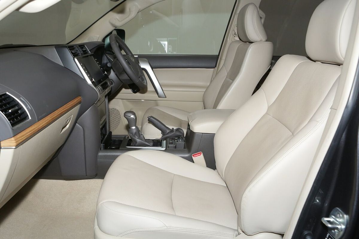 2023 Toyota Landcruiser Prado VX GDJ150R