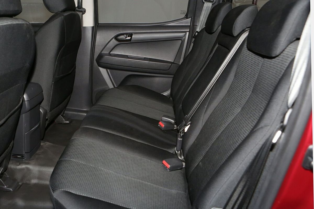 2018 Isuzu D-MAX SX High Ride Rear Wheel Drive