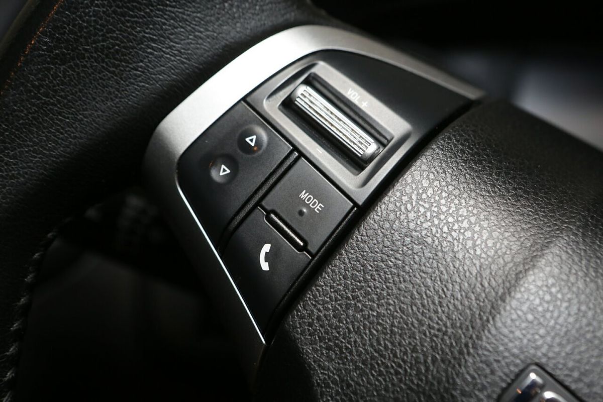 2018 Isuzu D-MAX SX High Ride Rear Wheel Drive
