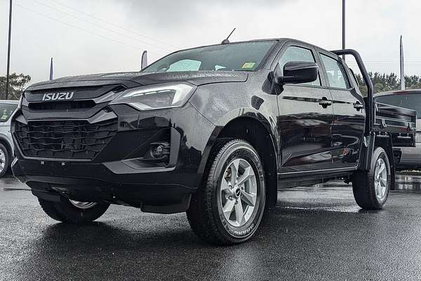2025 Isuzu D-MAX LS-M 4X4