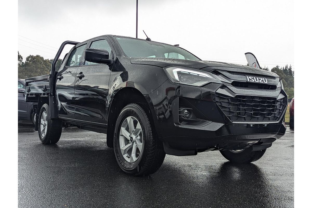 2025 Isuzu D-MAX LS-M 4X4