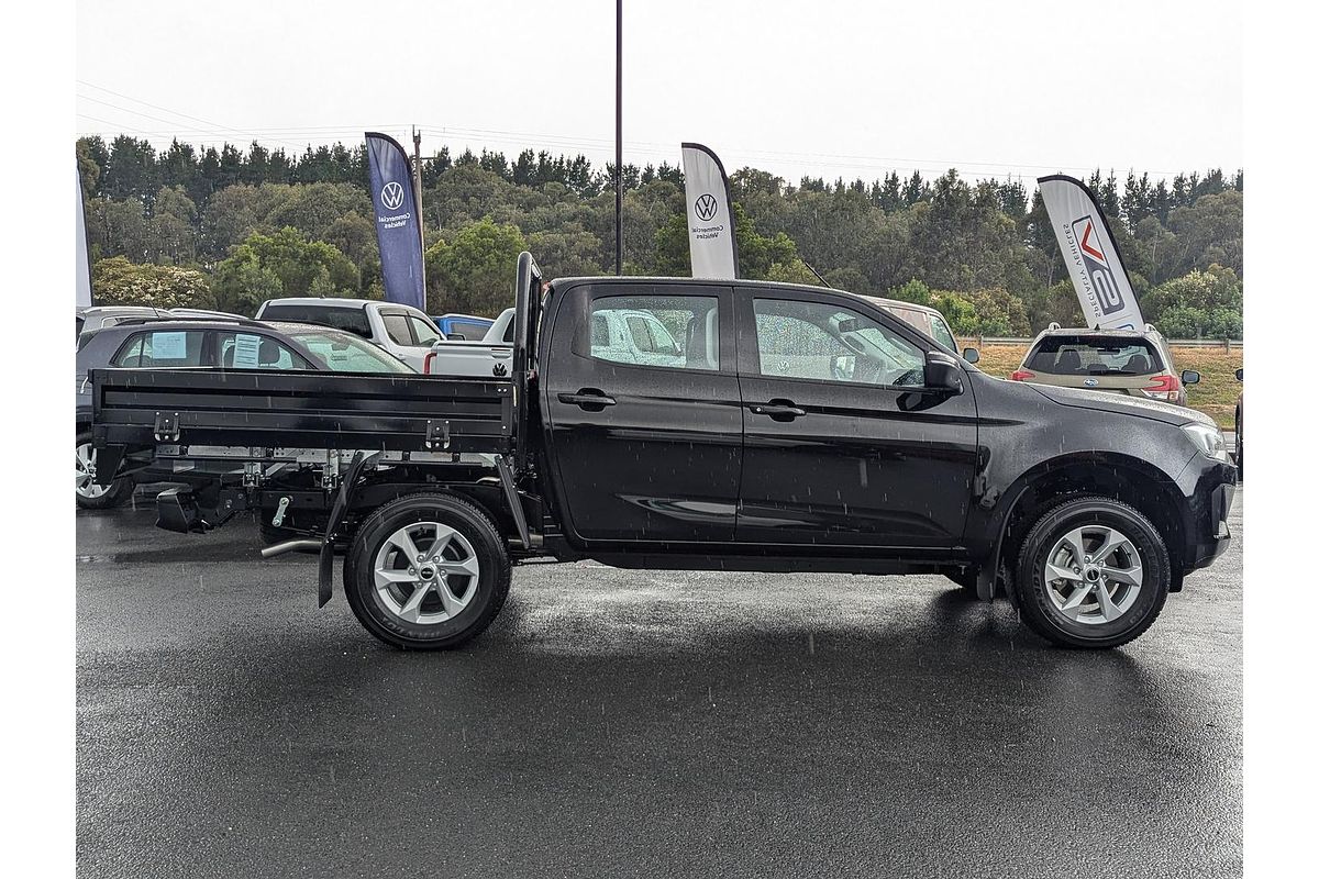 2025 Isuzu D-MAX LS-M 4X4