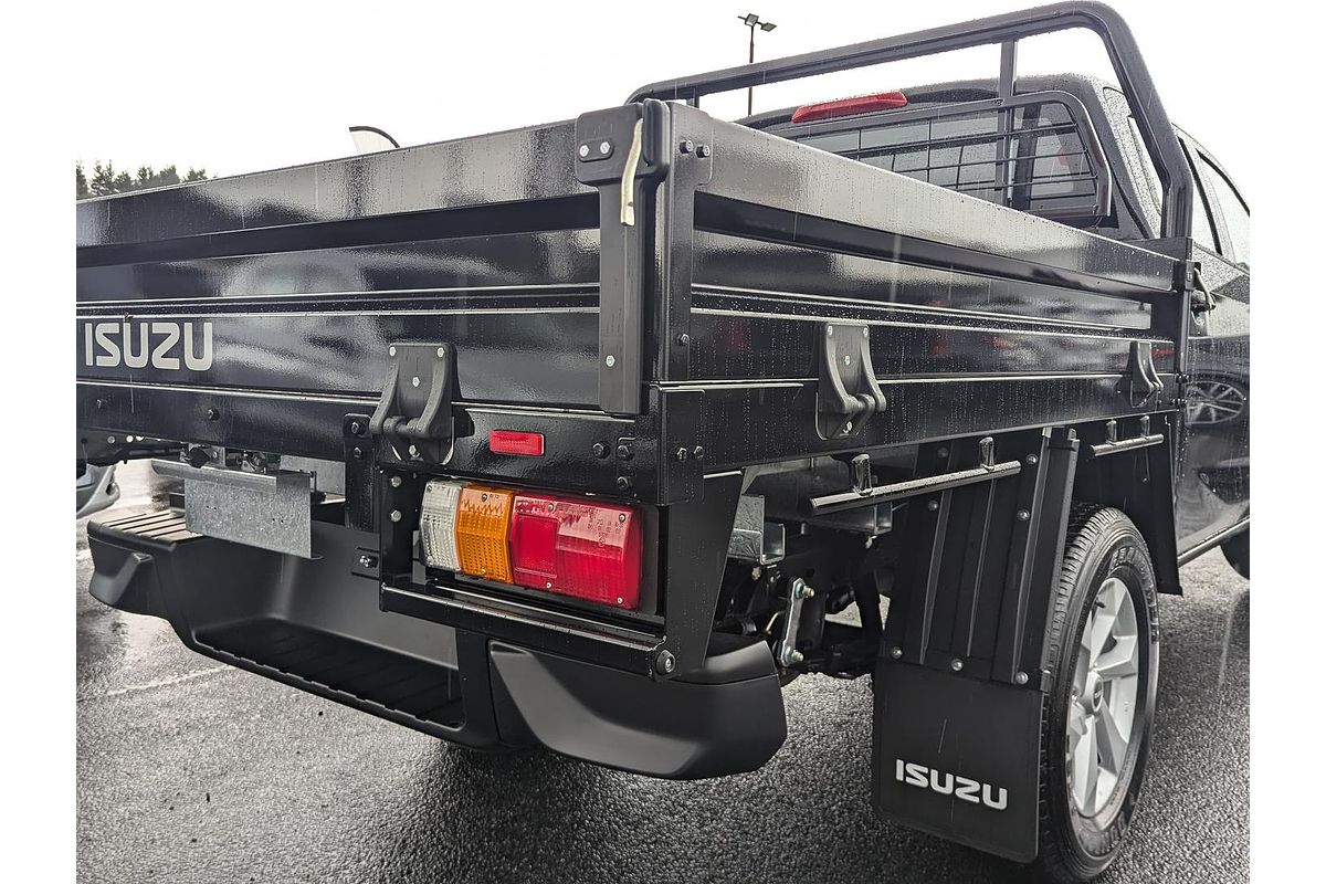 2025 Isuzu D-MAX LS-M 4X4