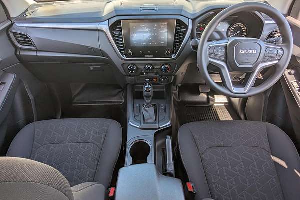 2025 Isuzu D-MAX LS-M 4X4