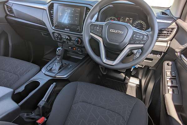 2025 Isuzu D-MAX LS-M 4X4