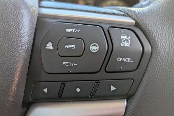 2025 Isuzu D-MAX LS-M 4X4