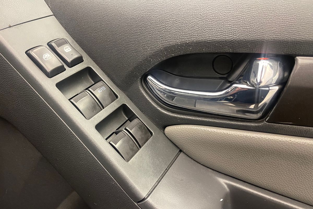 2014 Holden Colorado 7 LTZ RG