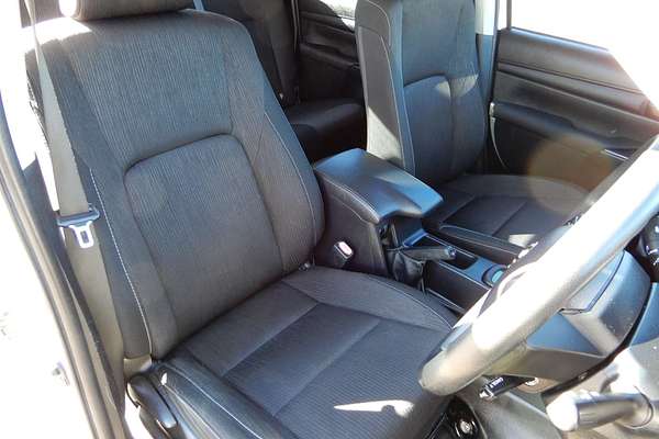 2018 Toyota Hilux SR GUN126R 4X4