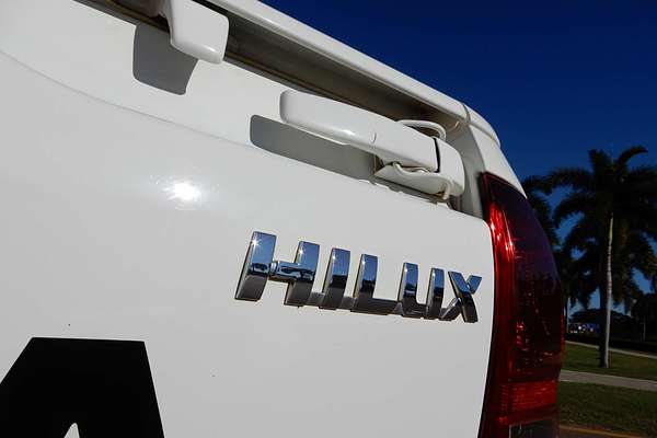 2018 Toyota Hilux SR GUN126R 4X4