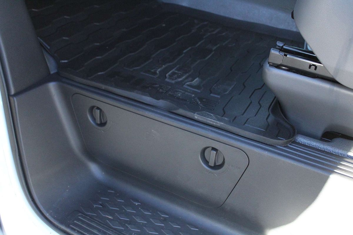 2019 Toyota Hiace GDH300R LWB