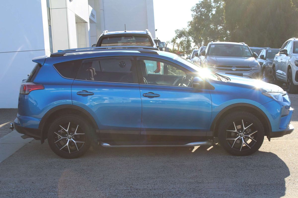 2017 Toyota RAV4 GXL ASA44R