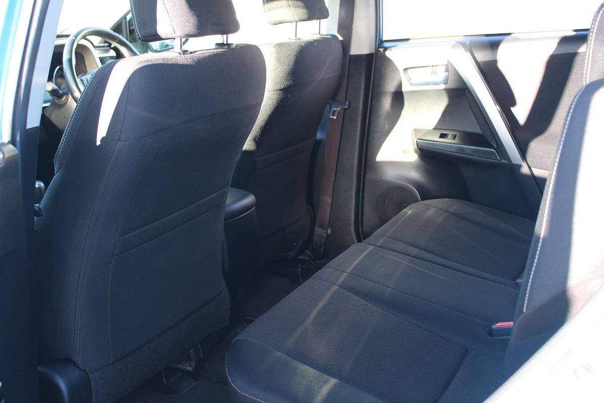 2017 Toyota RAV4 GXL ASA44R