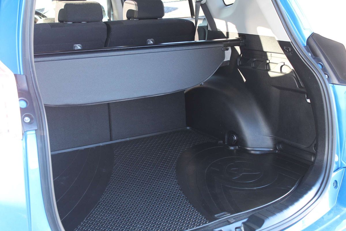 2017 Toyota RAV4 GXL ASA44R