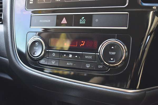 2018 Mitsubishi Outlander ES ZL