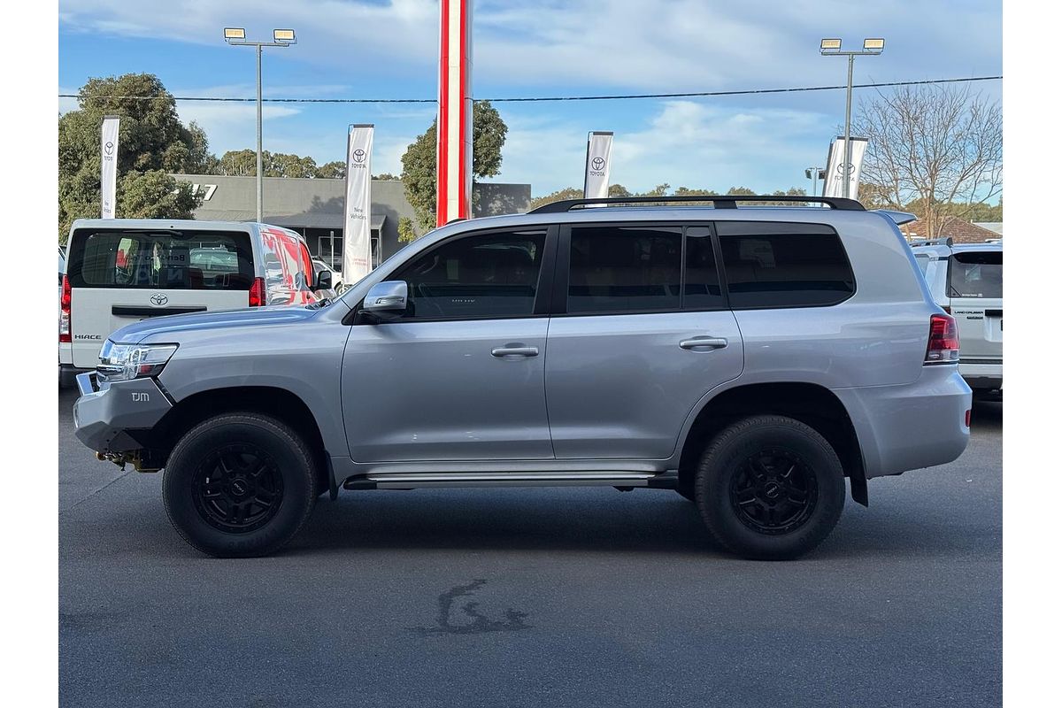 2016 Toyota Landcruiser GXL VDJ200R