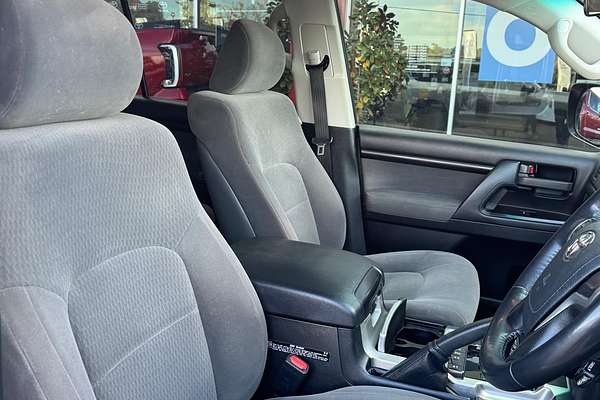 2016 Toyota Landcruiser GXL VDJ200R