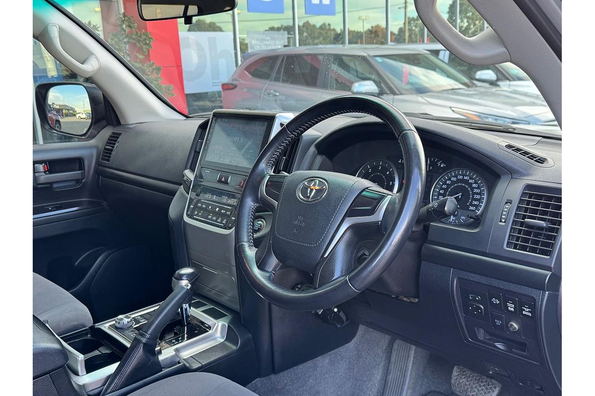 2016 Toyota Landcruiser GXL VDJ200R