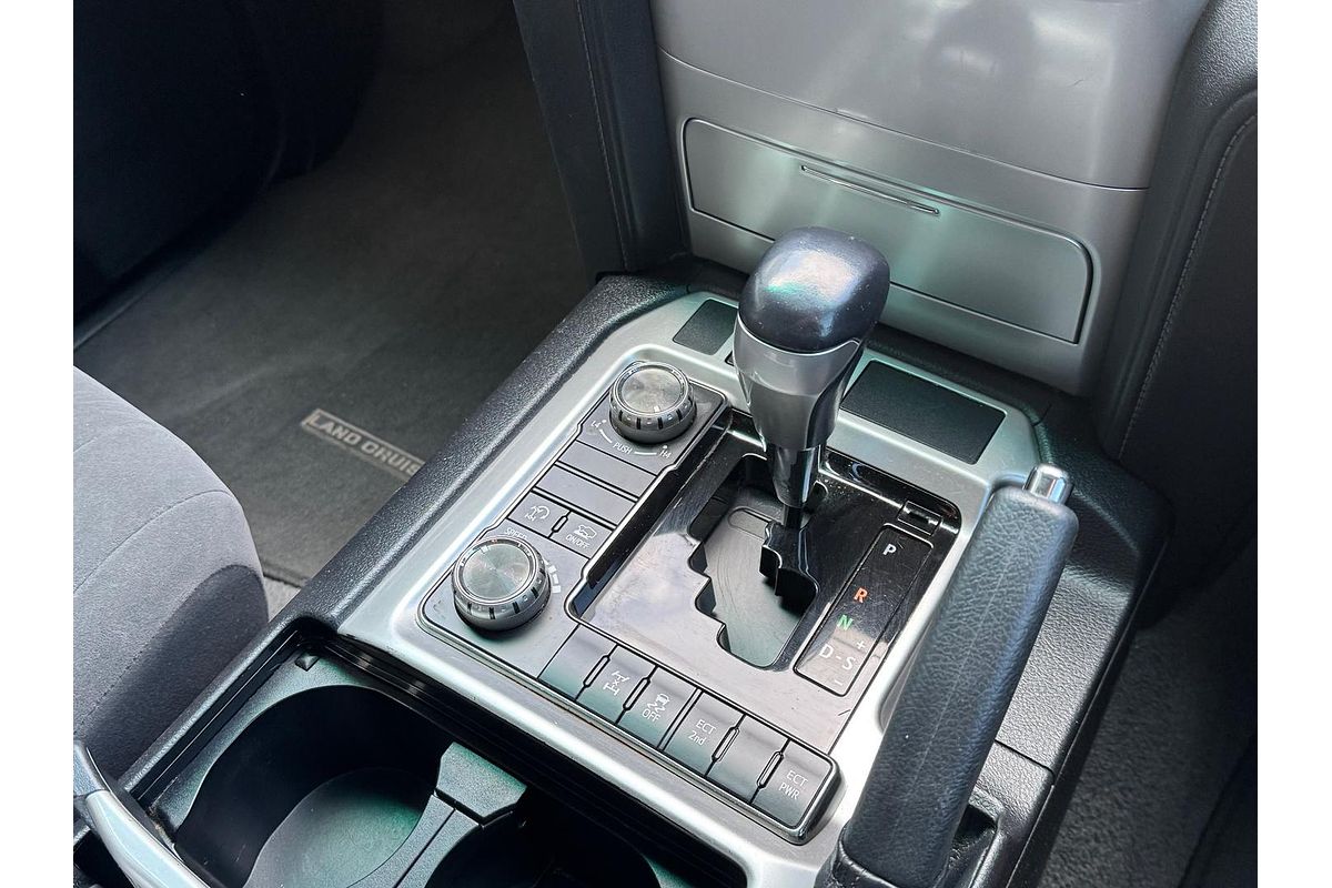 2016 Toyota Landcruiser GXL VDJ200R