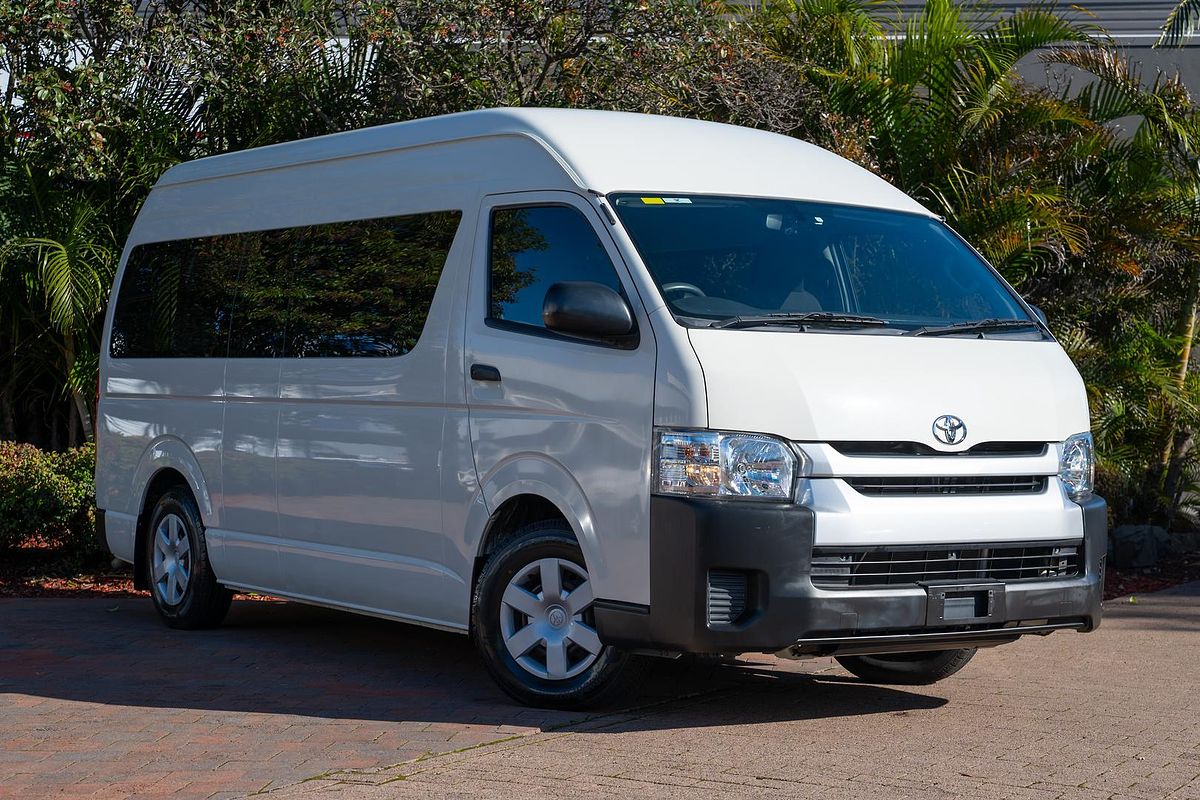 2017 Toyota Hiace Commuter KDH223R