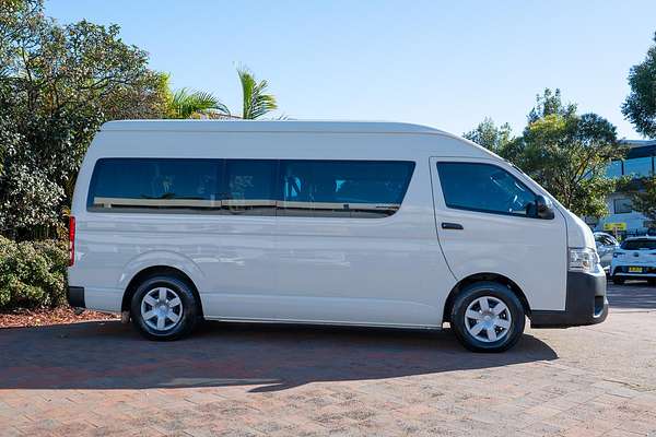 2017 Toyota Hiace Commuter KDH223R