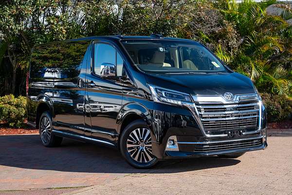 2024 Toyota Granvia VX GDH303R
