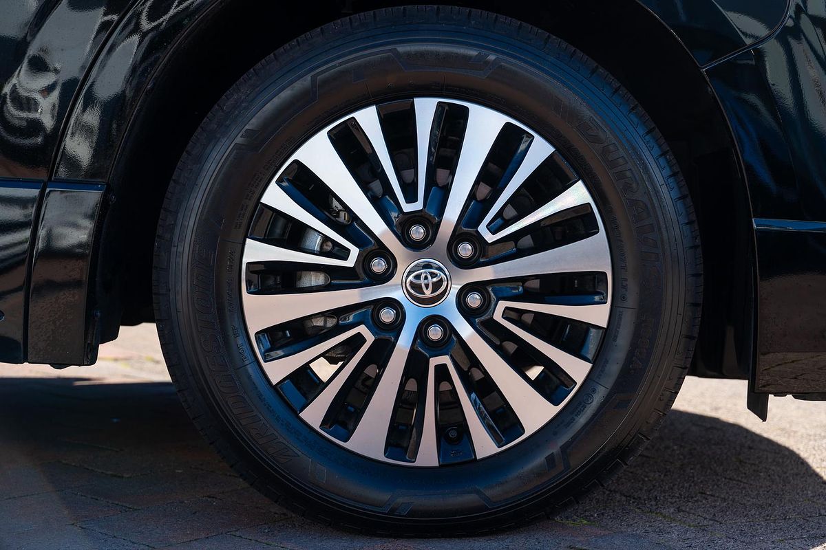 2024 Toyota Granvia VX GDH303R
