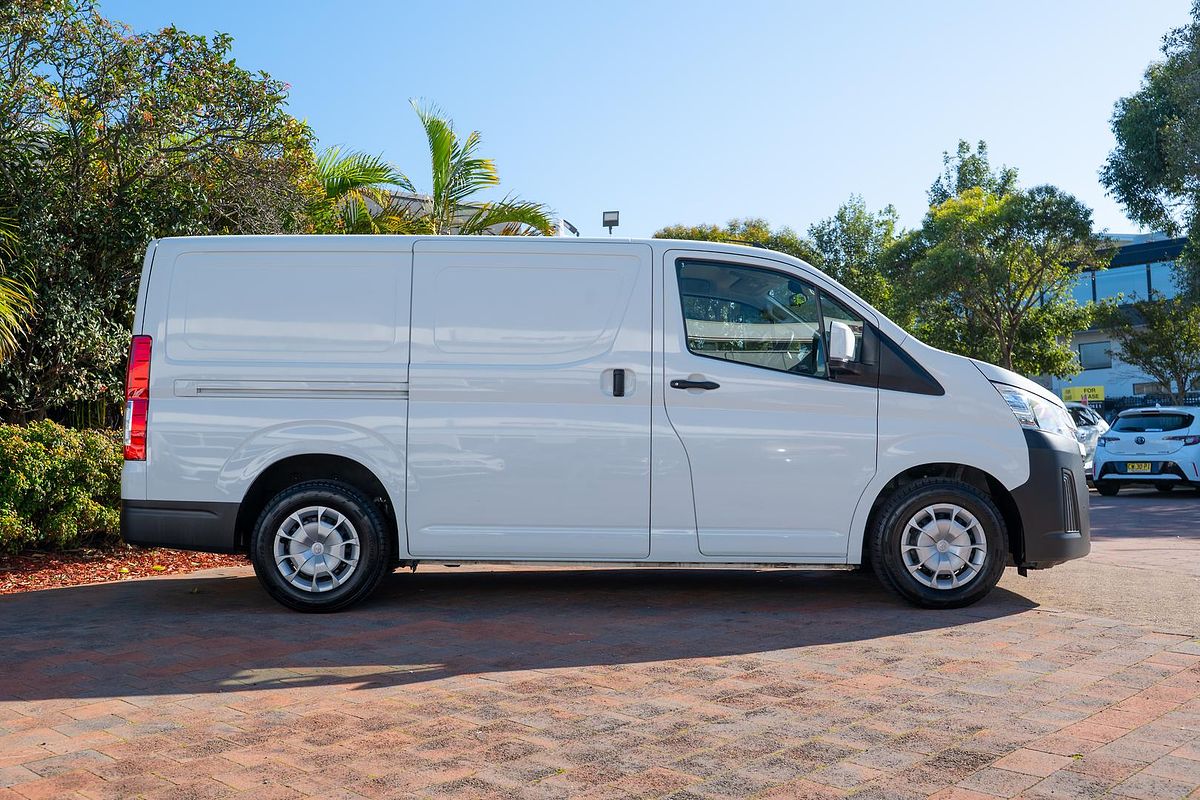 2022 Toyota Hiace GDH300R LWB