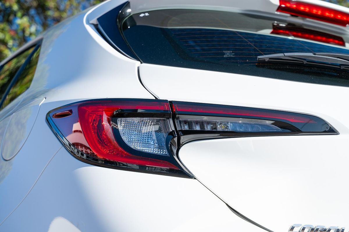2024 Toyota Corolla Ascent Sport Hybrid ZWE219R