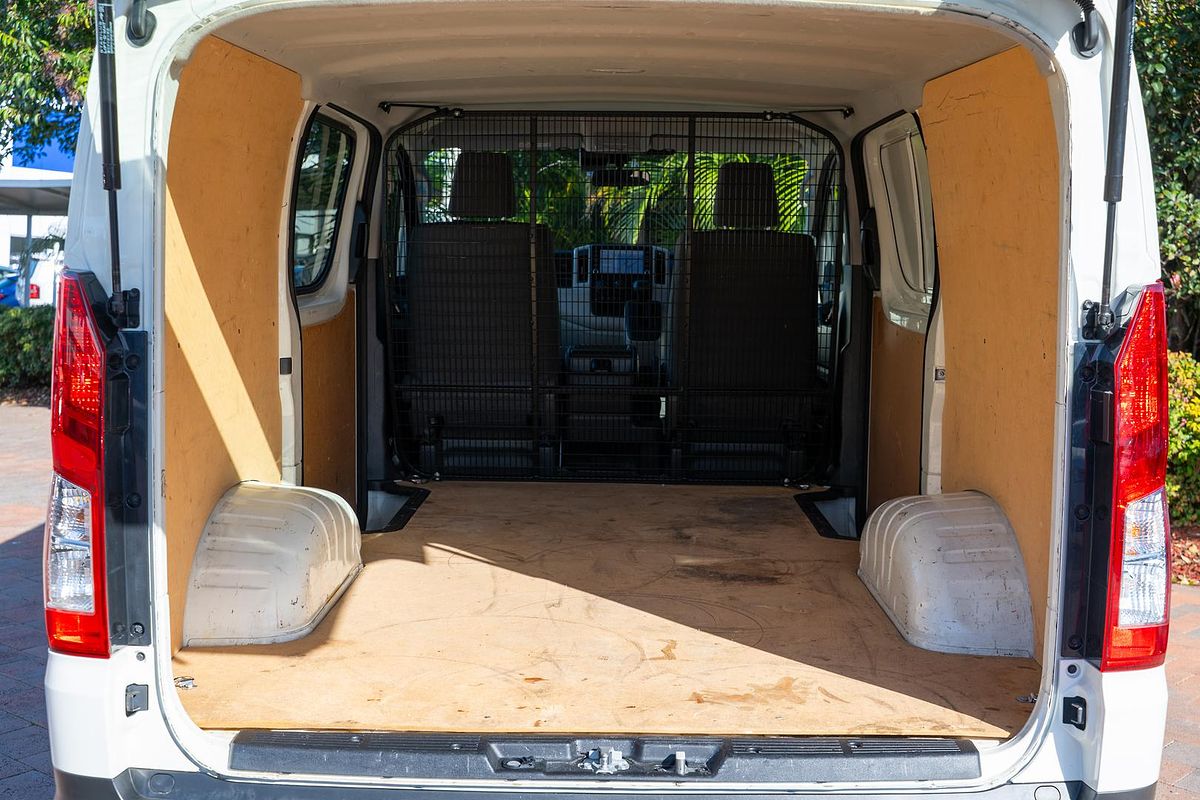 2022 Toyota Hiace GDH300R LWB