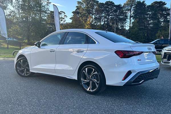 2025 Audi A3 35 TFSI S line GY
