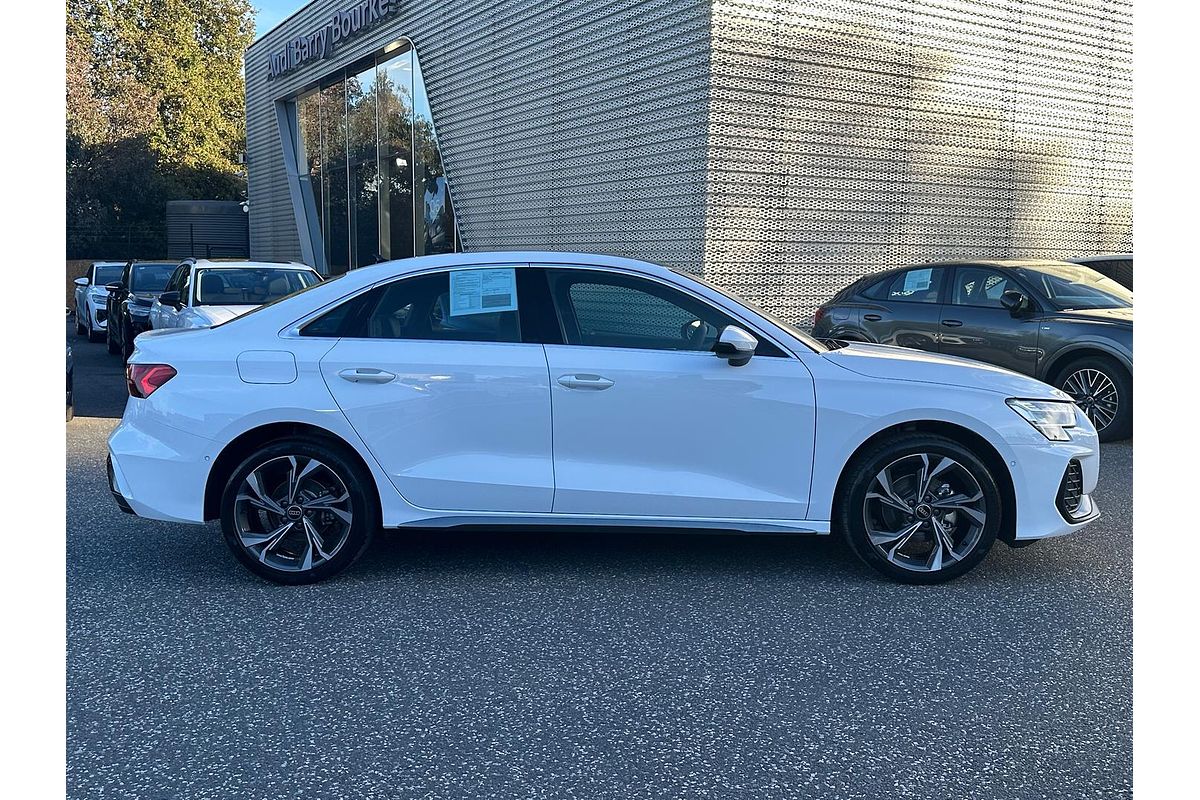 2025 Audi A3 35 TFSI S line GY