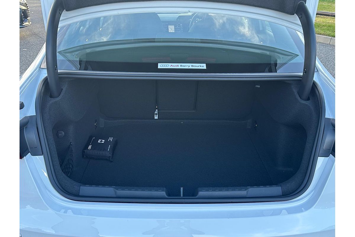 2025 Audi A3 35 TFSI S line GY