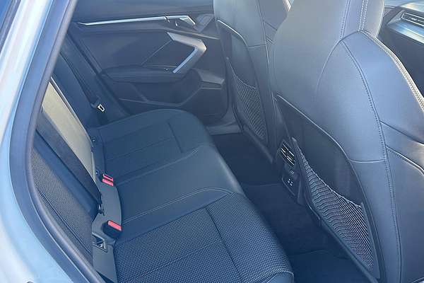 2025 Audi A3 35 TFSI S line GY