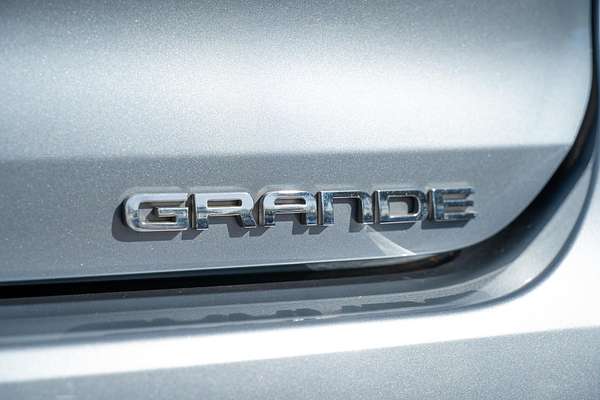 2022 Toyota Kluger Grande GSU70R