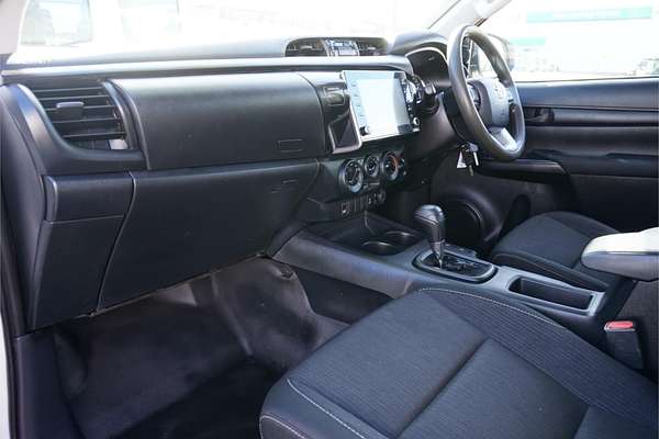 2020 Toyota Hilux SR GUN126R 4X4