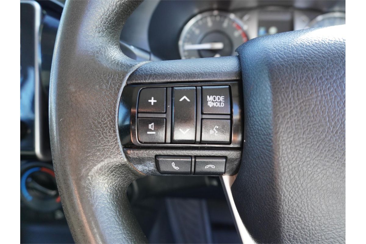 2020 Toyota Hilux SR GUN126R 4X4