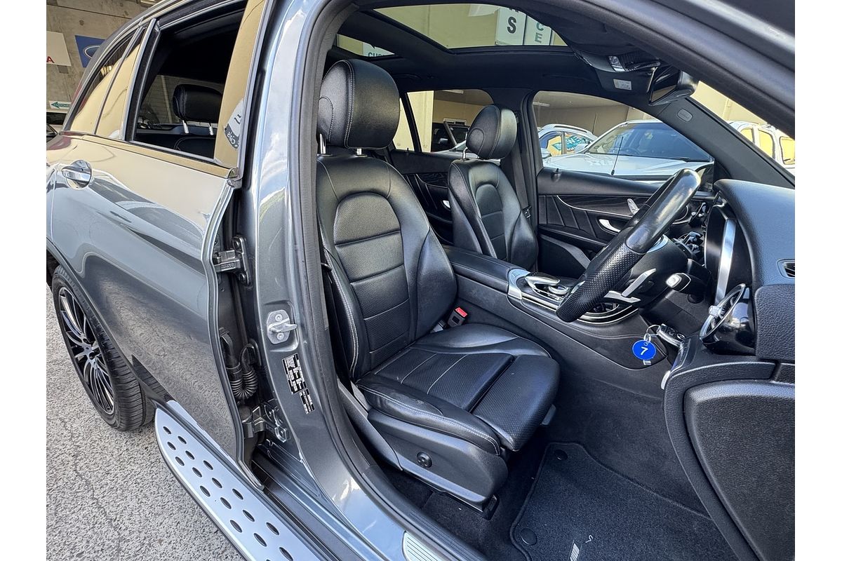 2018 Mercedes-Benz GLC220D 4MATIC