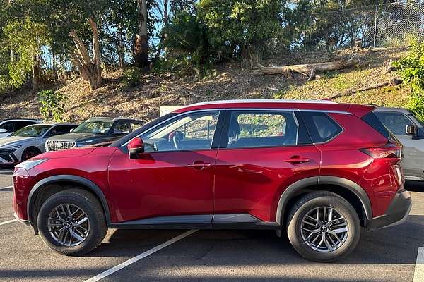 2024 Nissan X-TRAIL ST T33