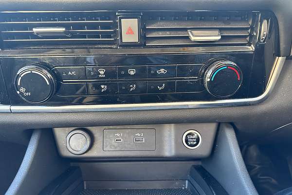 2024 Nissan X-TRAIL ST T33