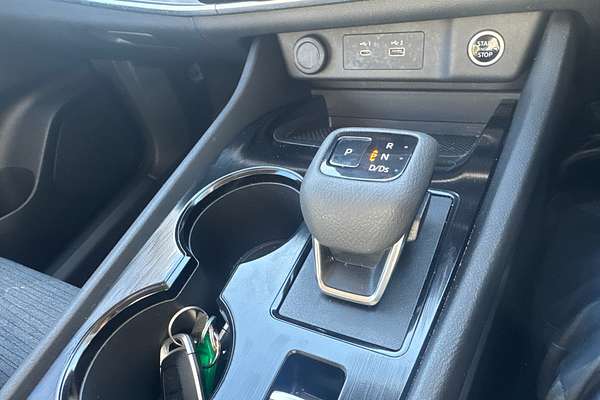 2024 Nissan X-TRAIL ST T33