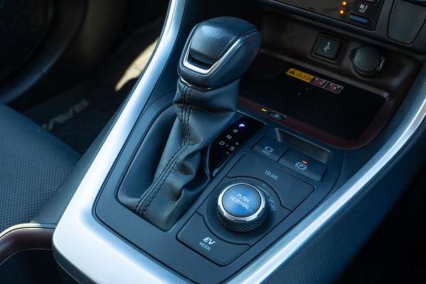 2022 Toyota RAV4 Cruiser AXAH54R